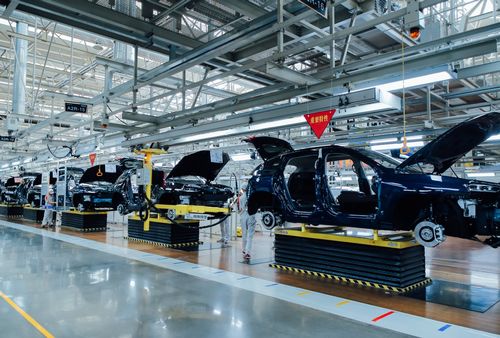 2021車圈熱詞盤點 華為、混動、OTA，個個火遍汽車圈